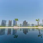 Contemporary Apt Galleria Mall